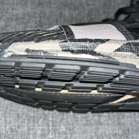 Adidas by Stella McCartney Ultraboost Light Shoes - Picture 6 of 6